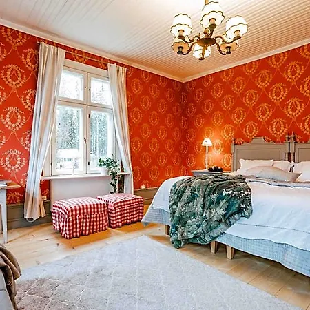Herberg Salaisen Puutarhan Majatalo